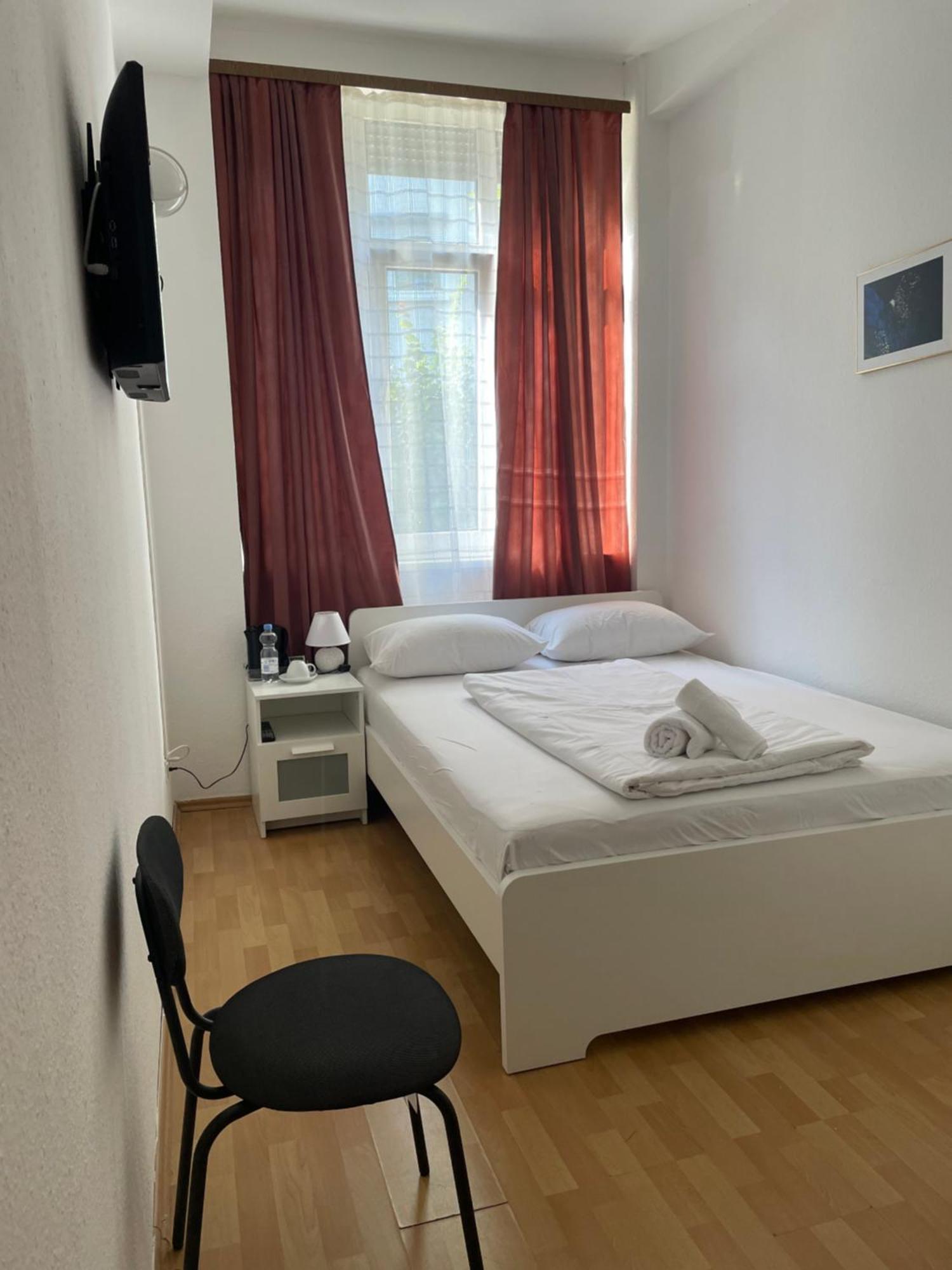 Hotel Starlight Frankfurt am Main Dış mekan fotoğraf