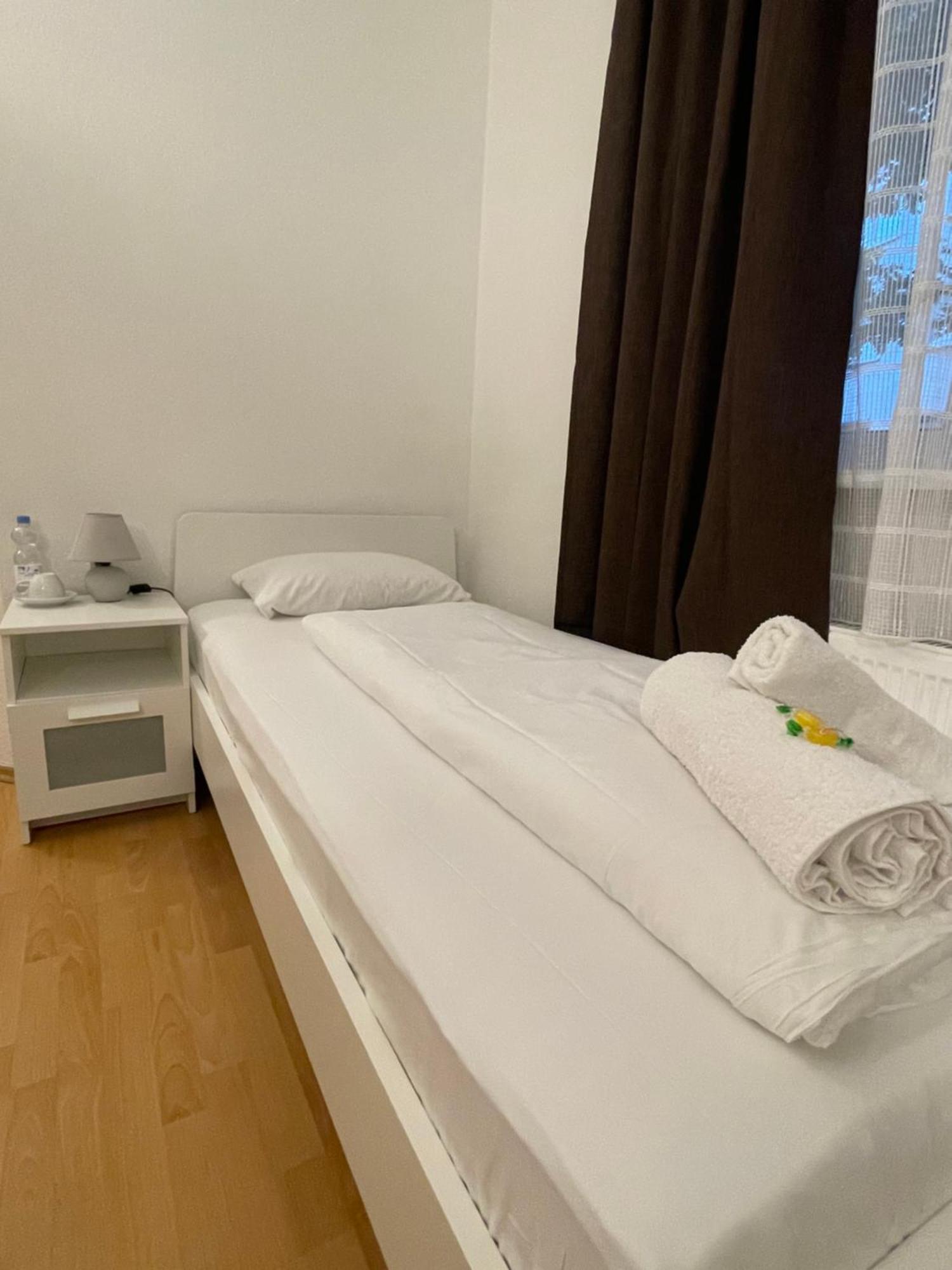 Hotel Starlight Frankfurt am Main Dış mekan fotoğraf